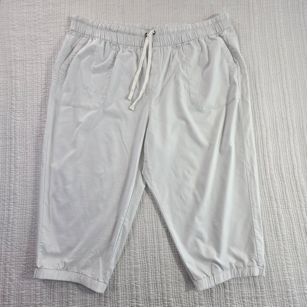 Lane Bryant Plus Size 26/28 Light Grey Crop Capri Pants Drawstring Waist EUC